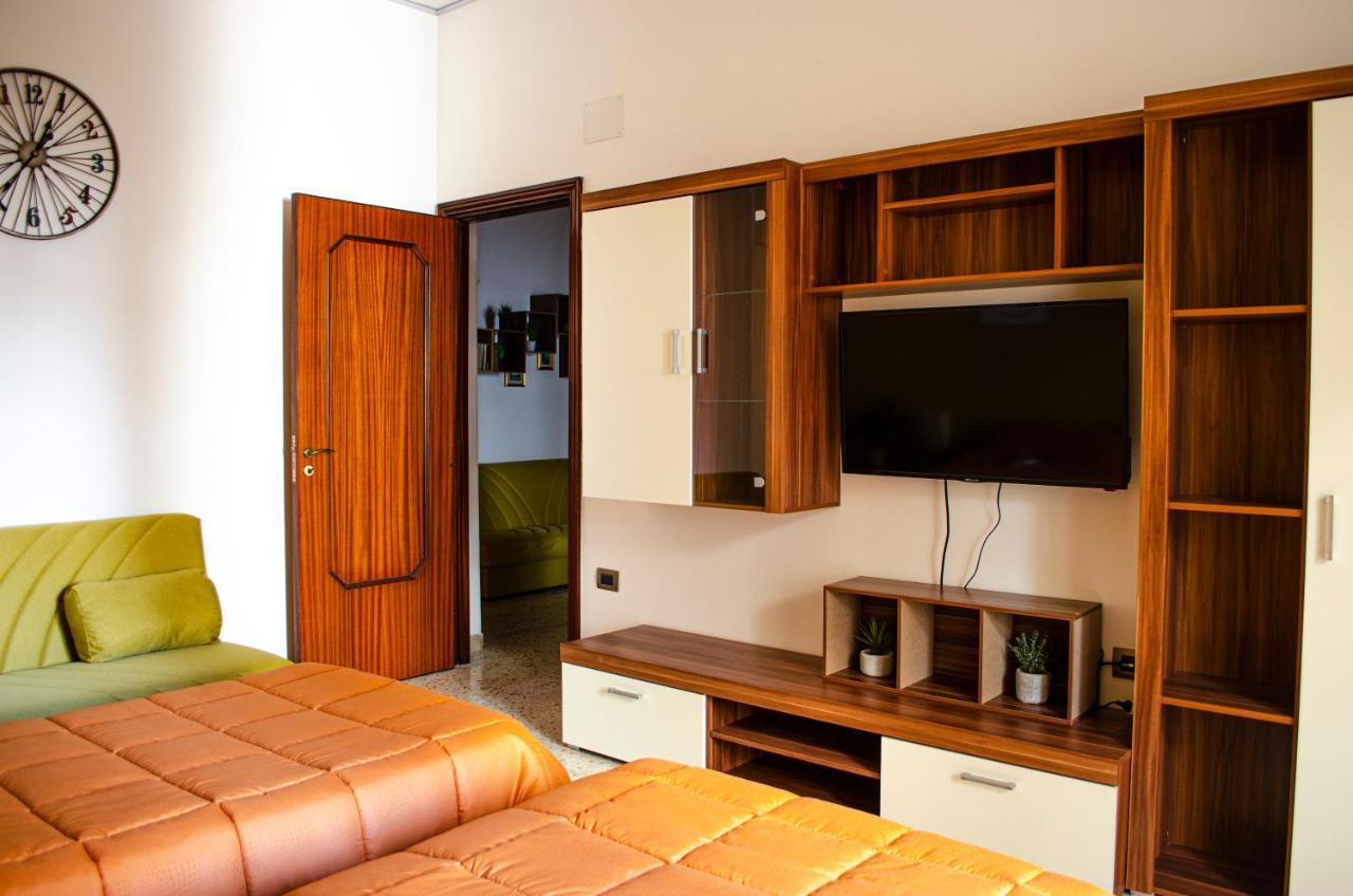 Primopiano Holiday House Σαλέρνο Εξωτερικό φωτογραφία